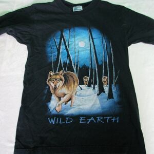 Vintage Human-I-Tees Wild Earth Wolf T-Shirt